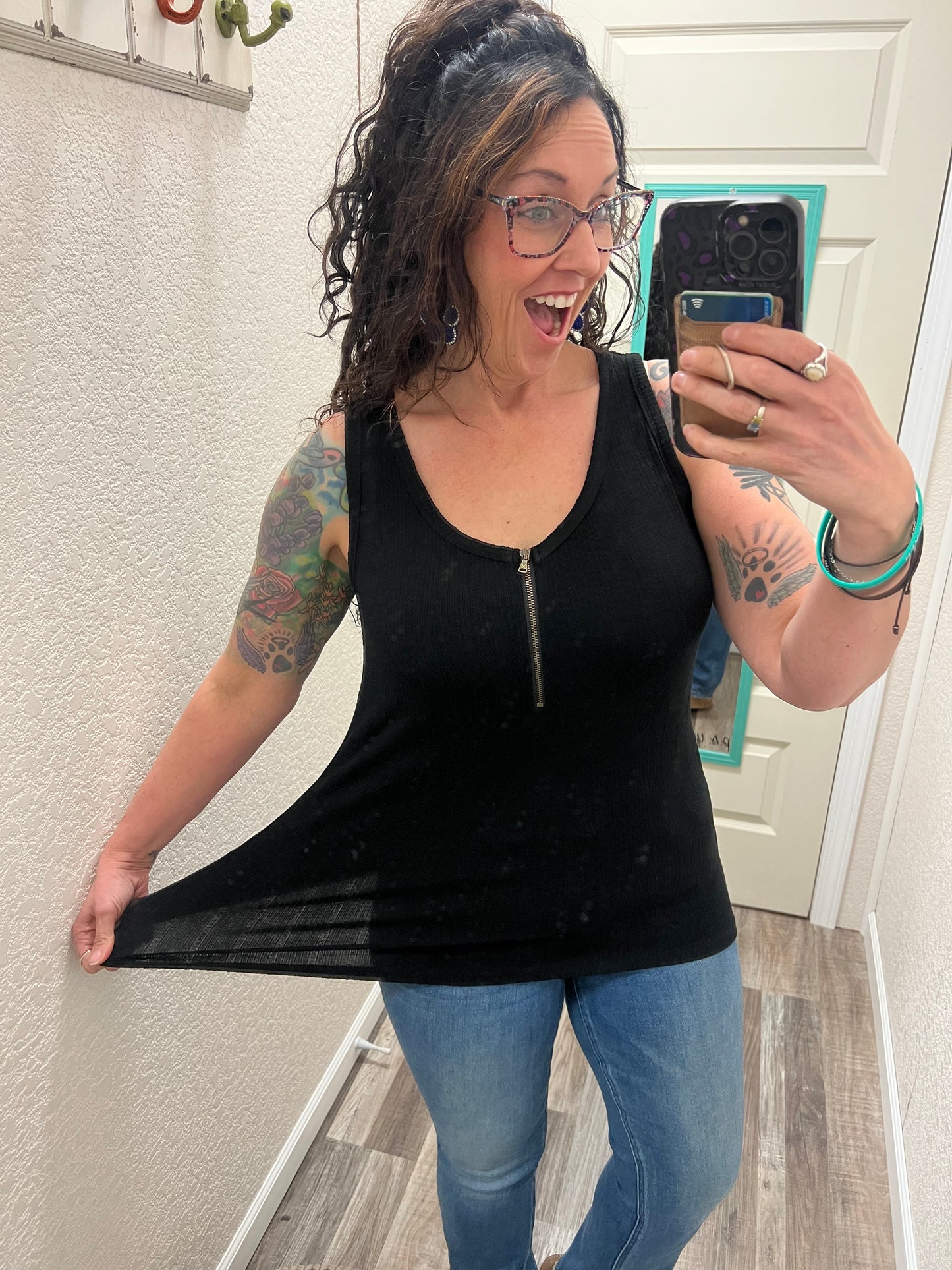 Mila Zipper Tank - Black