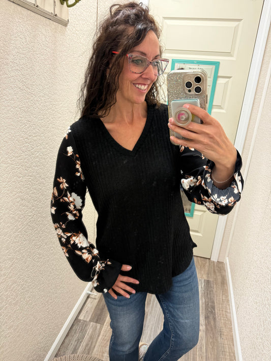 Arriana - Floral Puff Sleeve Top