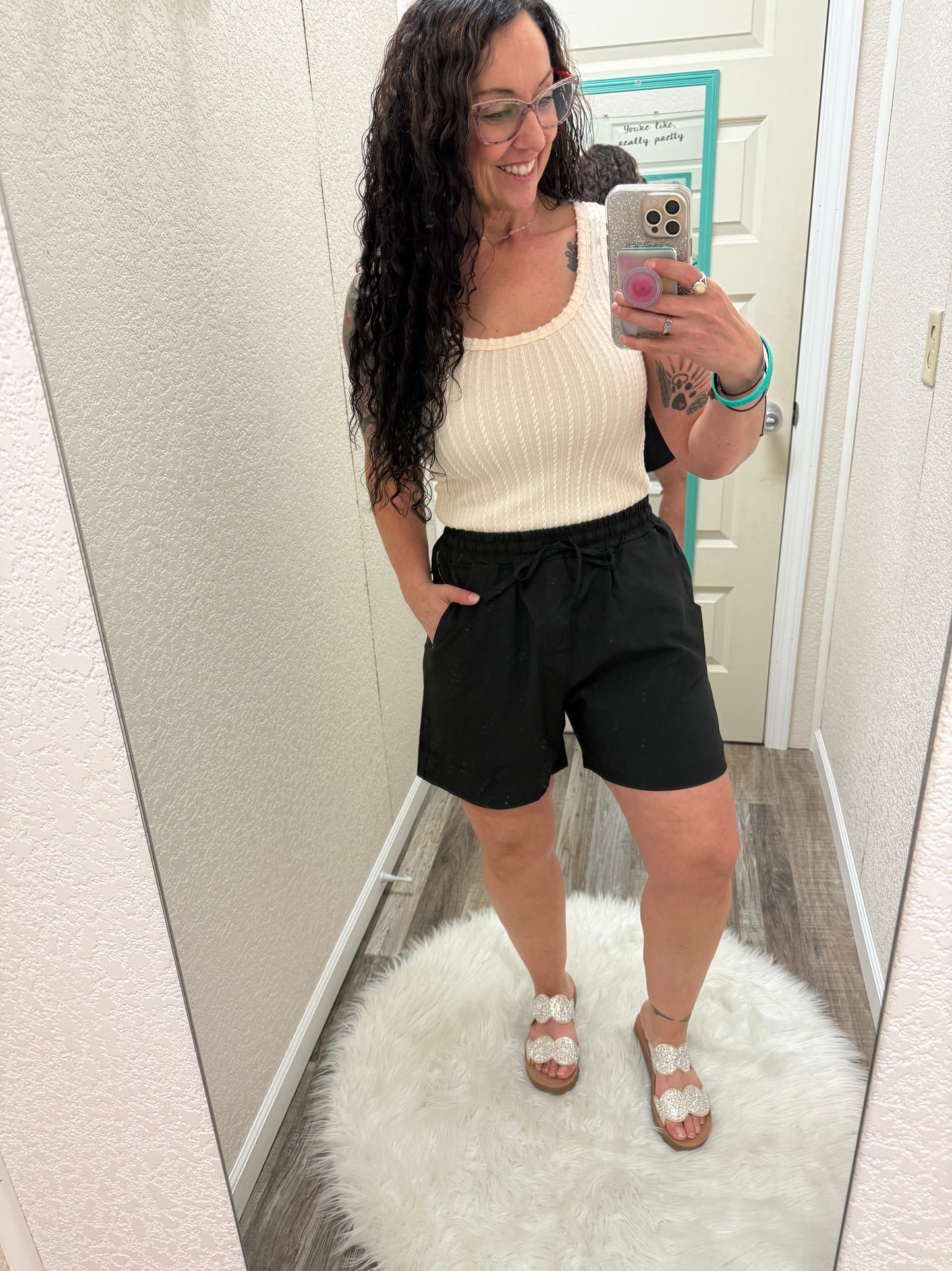 Melanie - Scoop Pocket Shorts