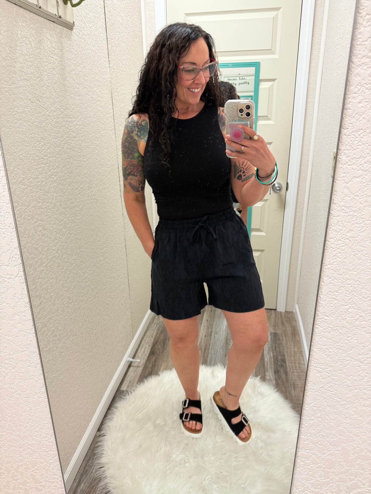 Melanie - Scoop Pocket Shorts