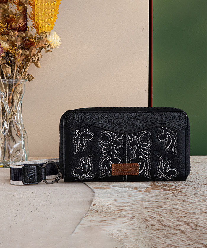 Black WRANGLER WRISTLET Wallet