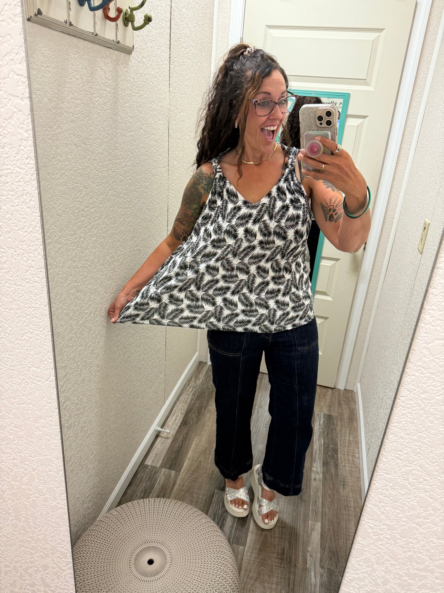 Hazen Pleated Leaf Tank Top