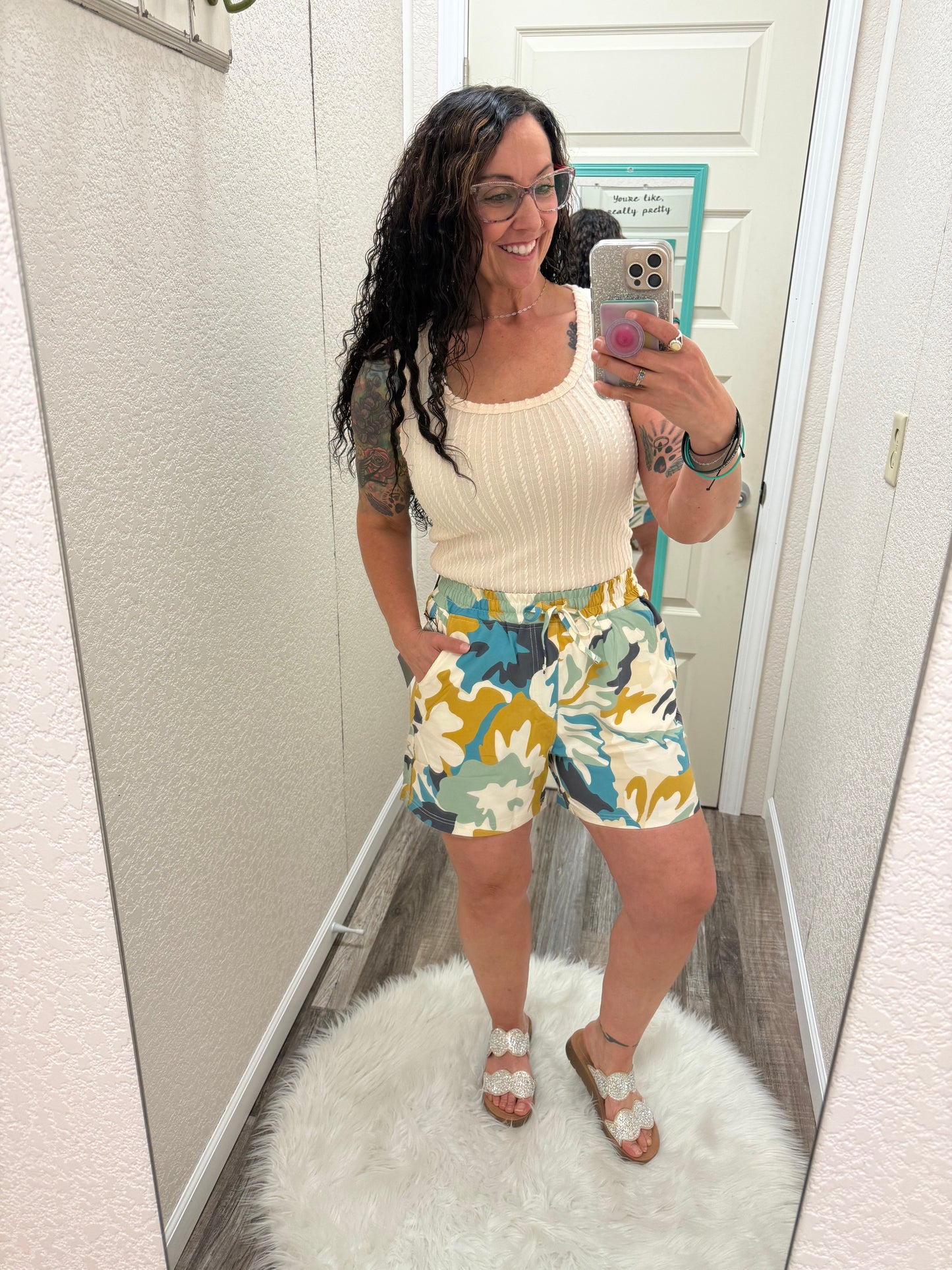 Melanie - Scoop Pocket Shorts