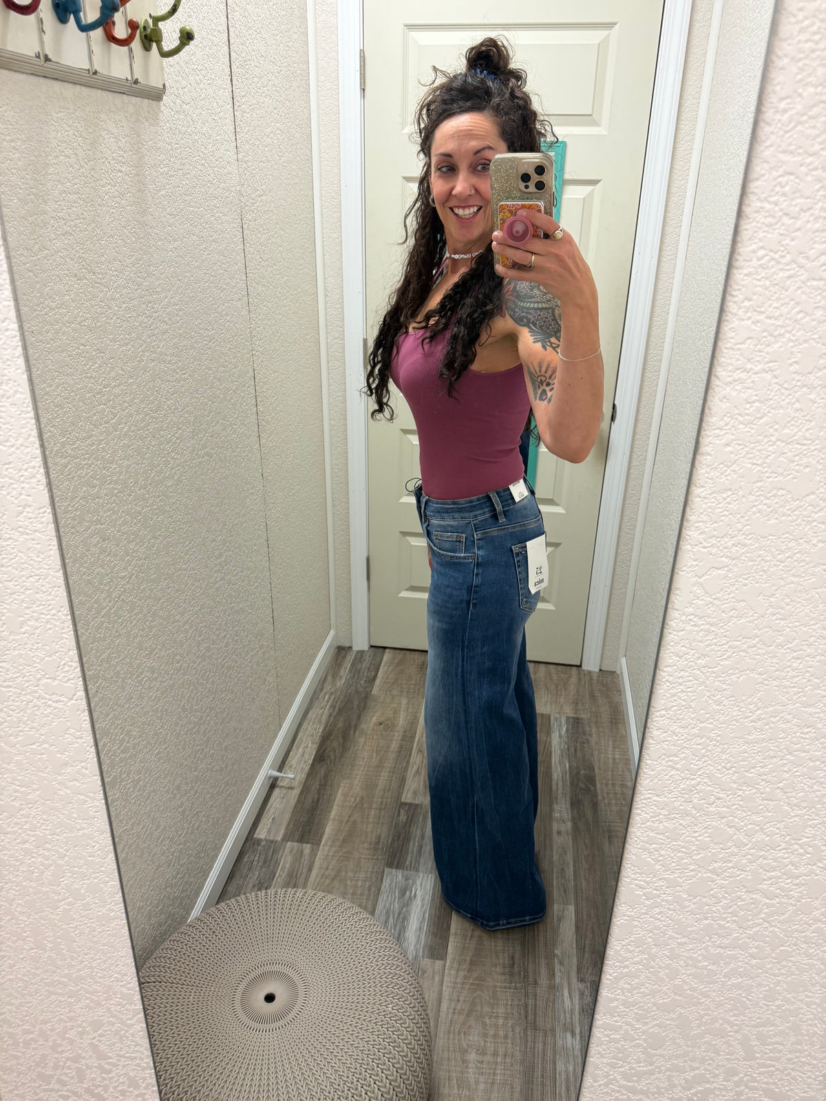 Low-Down LOW-RISE WIDE LOOSE FIT Mica Jeans