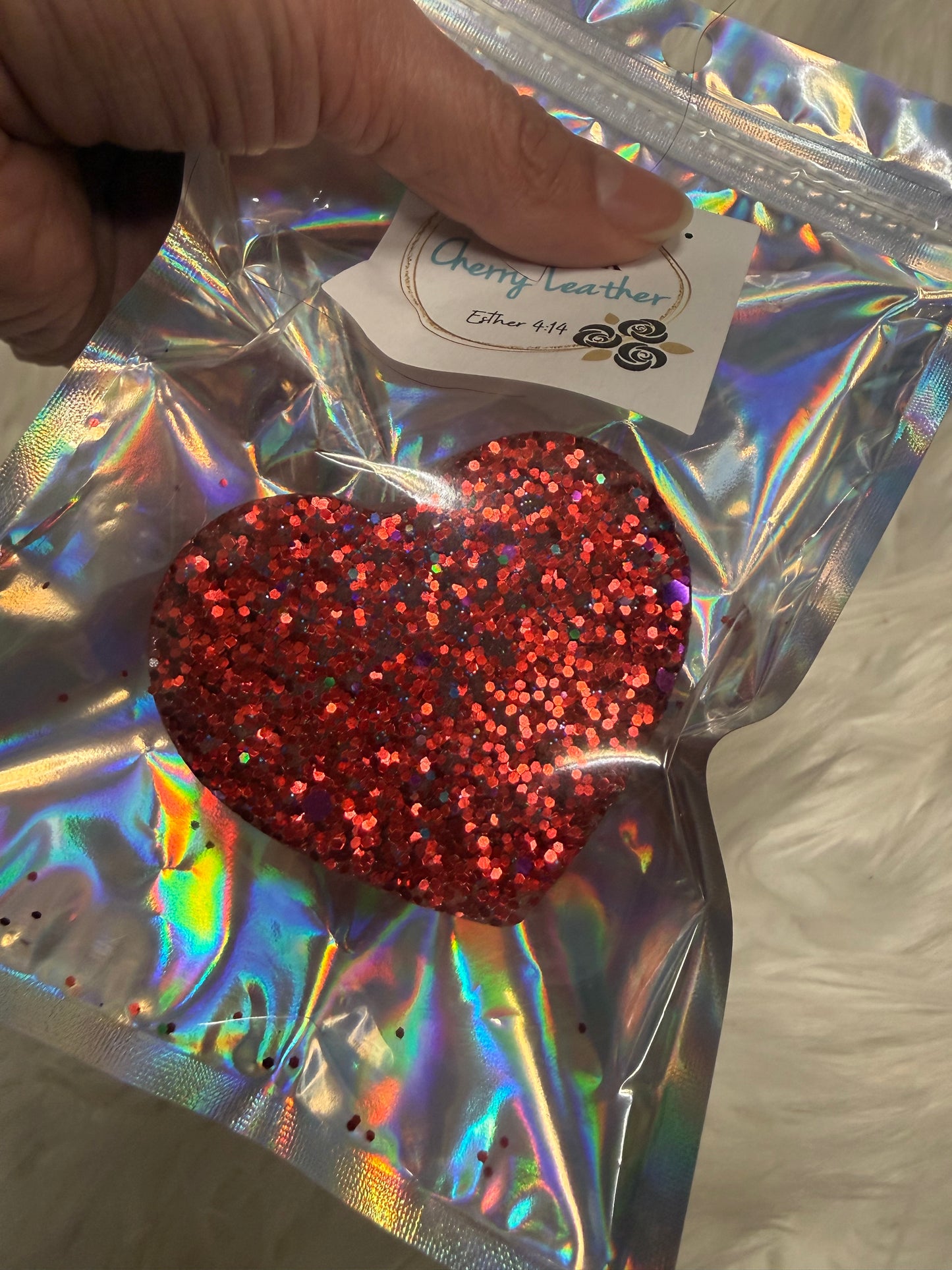 Cherry Leather Scented Vent Clip Freshie