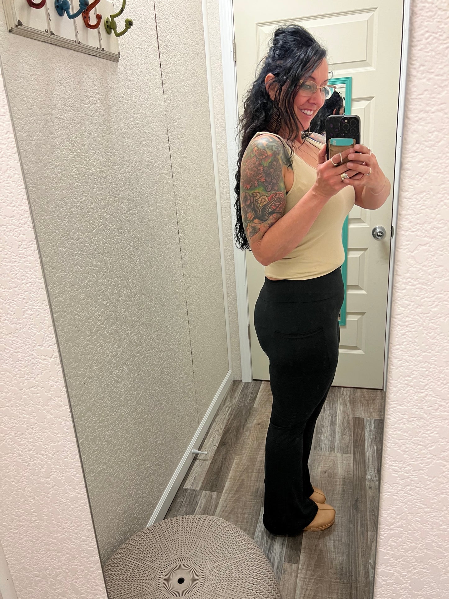 Fiona Black Flare Leggings with Pockets