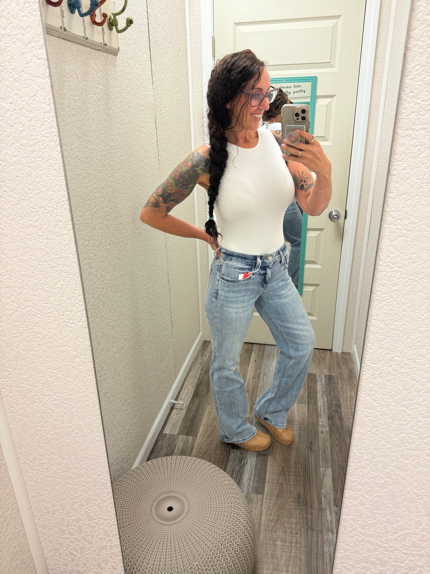 Undisputable Tummy Control Mid Rise Slim Wide Lovervet Jeans