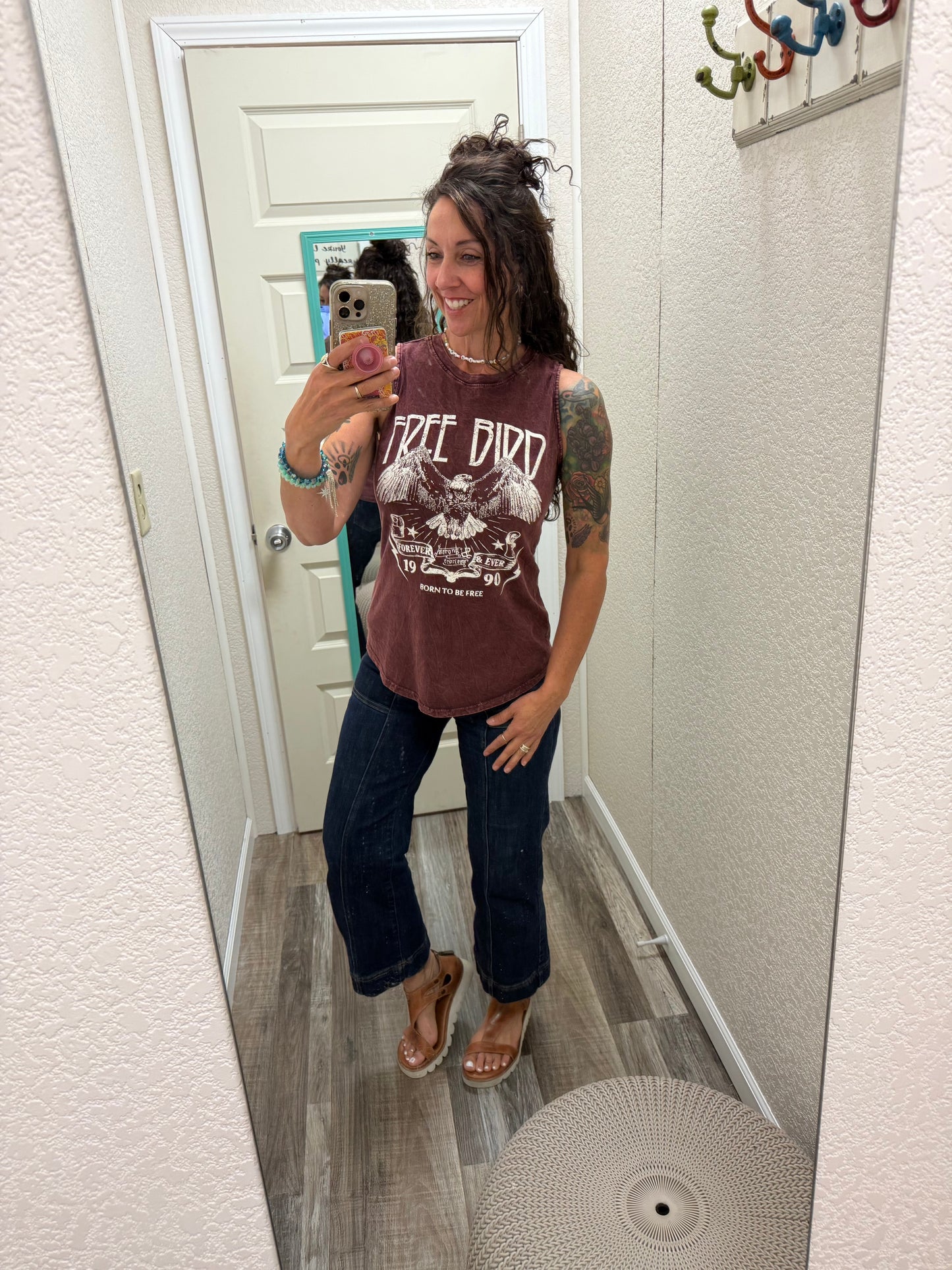 FREE BIRD GRAPHIC TANK TOP: Mineral Burgundy