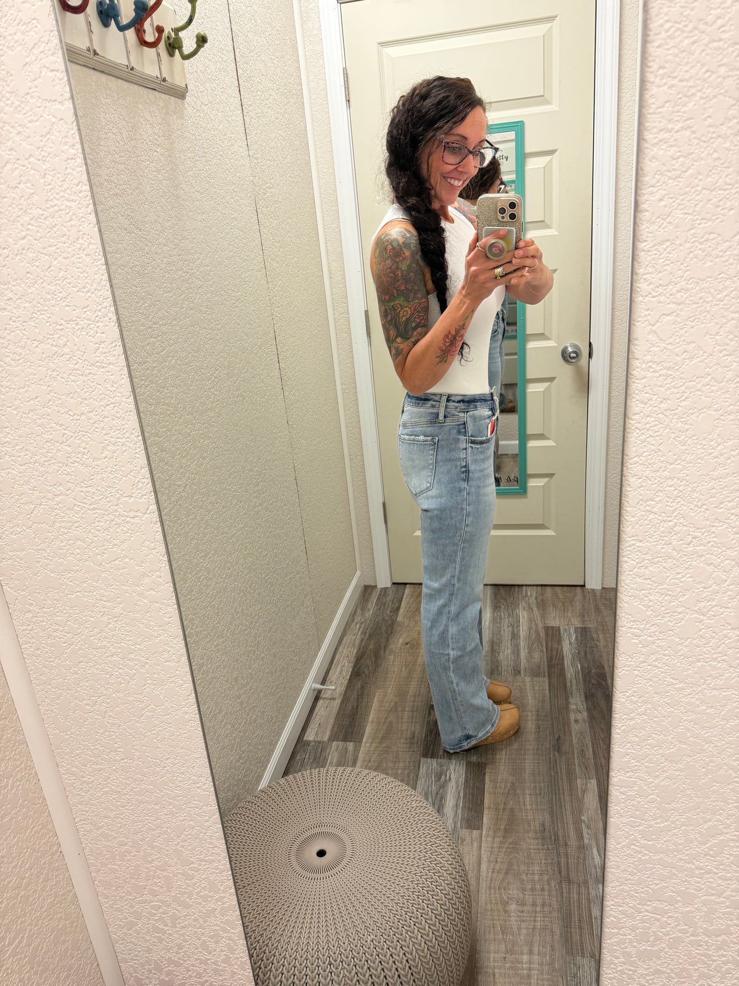 Undisputable Tummy Control Mid Rise Slim Wide Lovervet Jeans