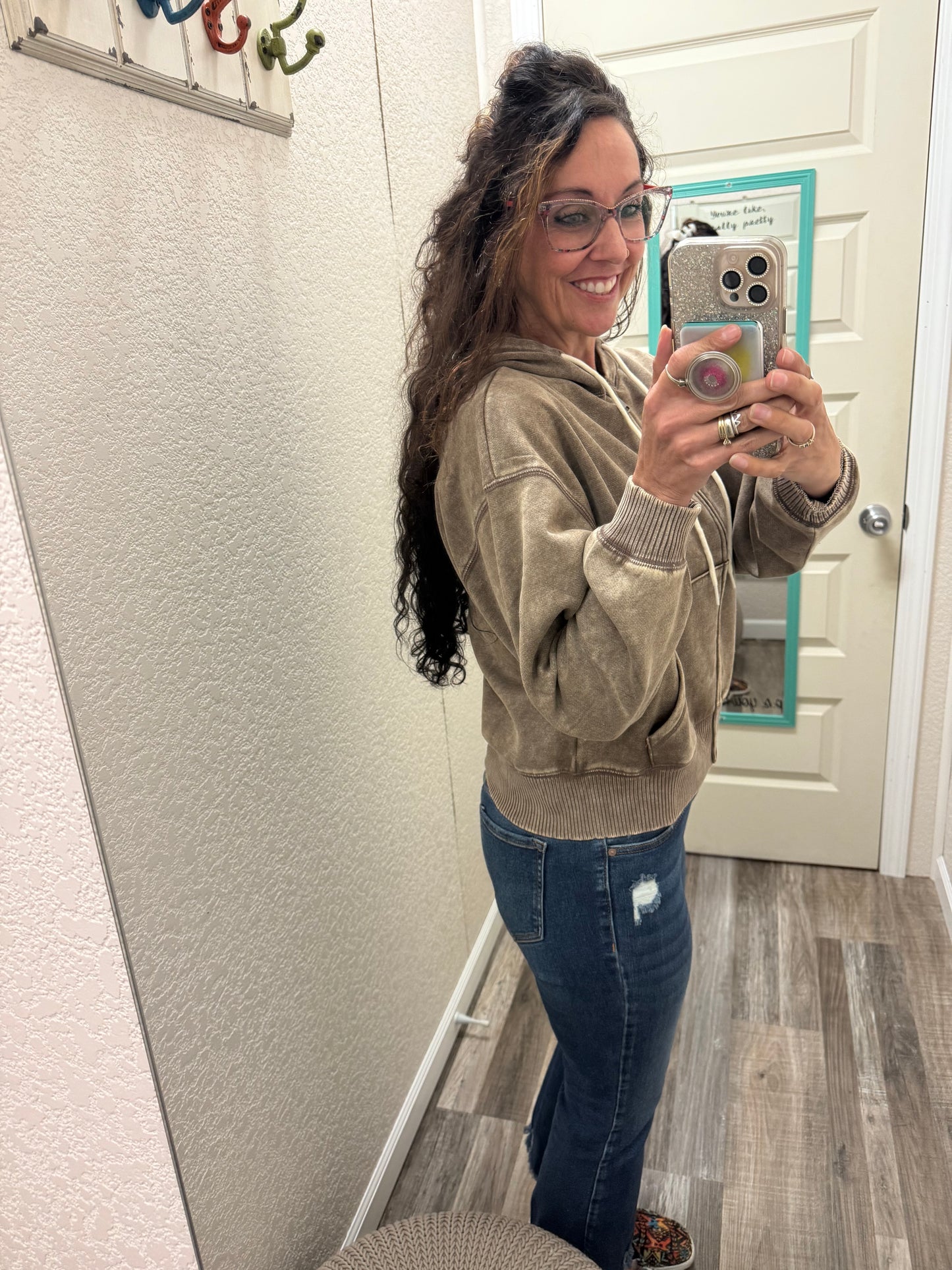 Larissa - cropped hoodie