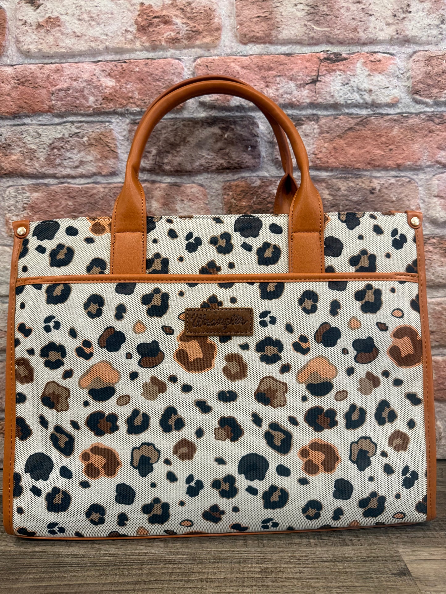 Wrangler Cheetah Large Crossbody Bag