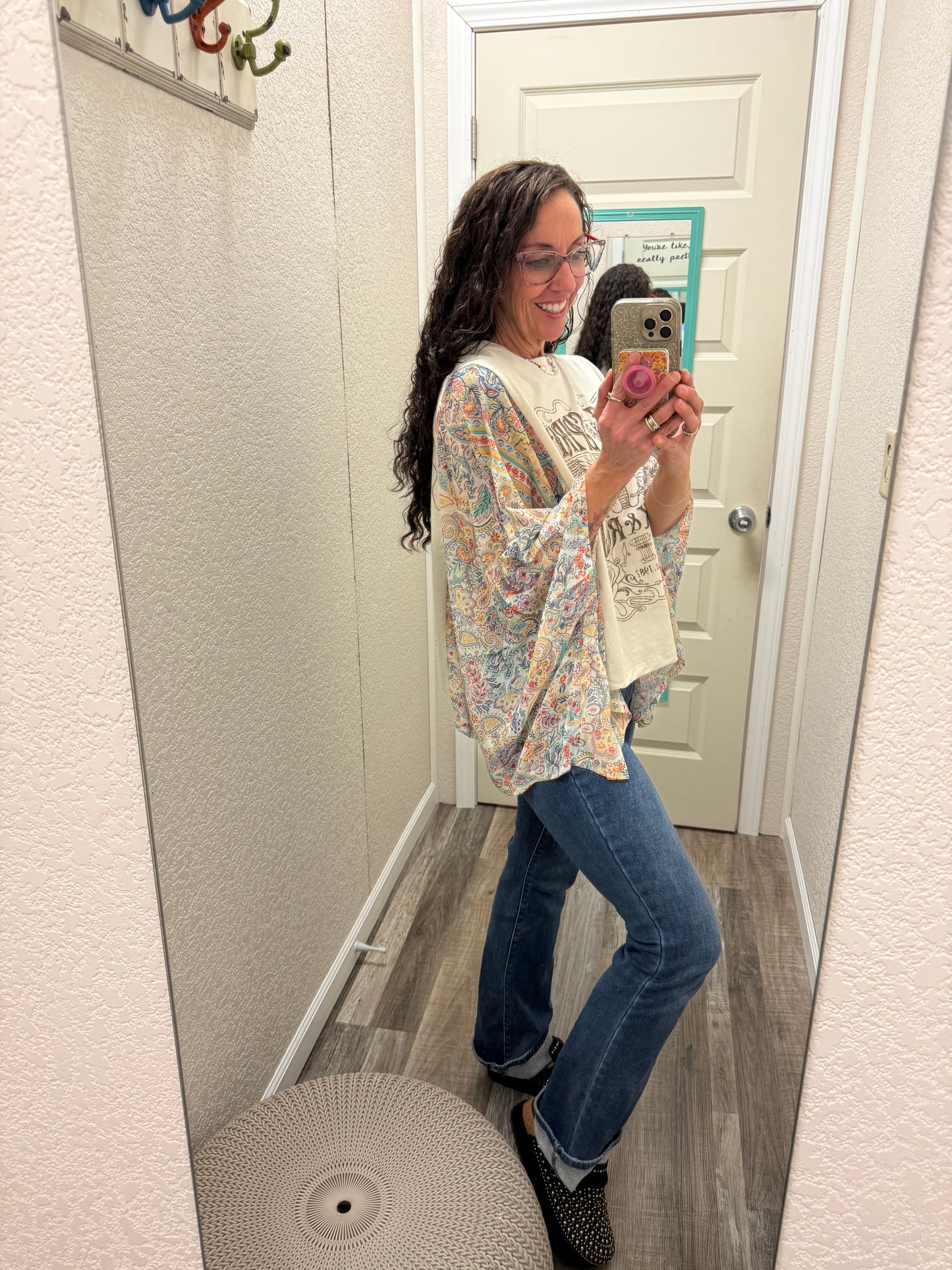 Free Spirit Rock & Roll Graphic Boho Sheer Kaftan Top: ANTIQUE WHITE
