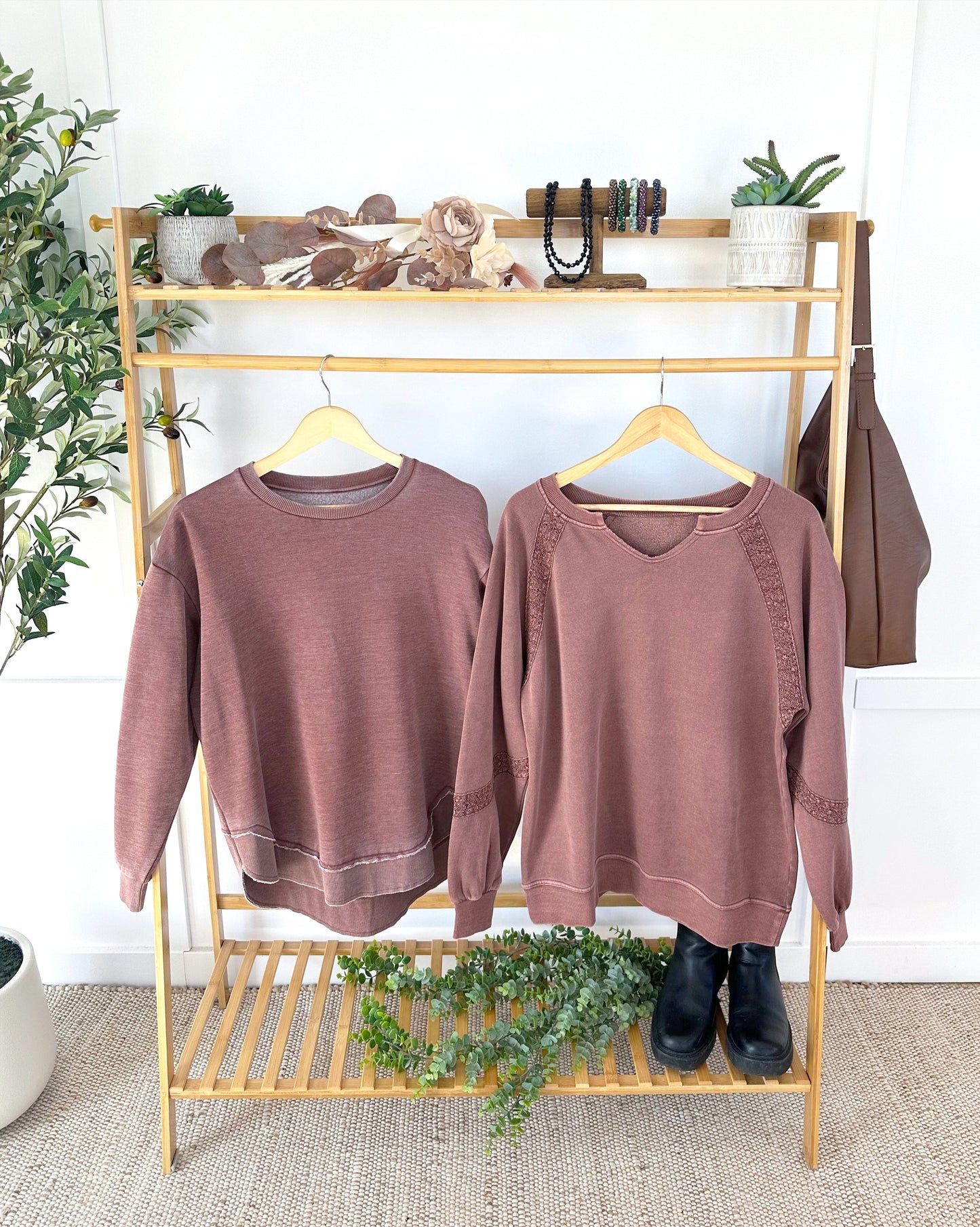 MARKET EXCLUSIVE Vintage Wash Pullover - Brown