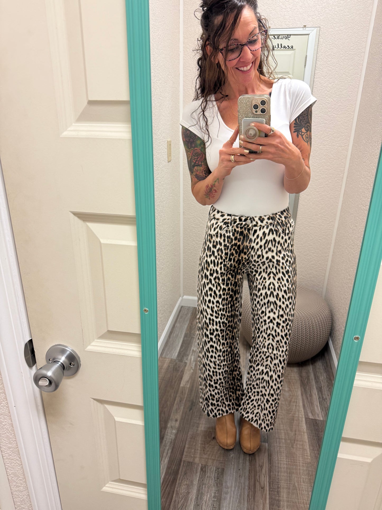 Annie Snow Leopard Barrel Leg Jeans