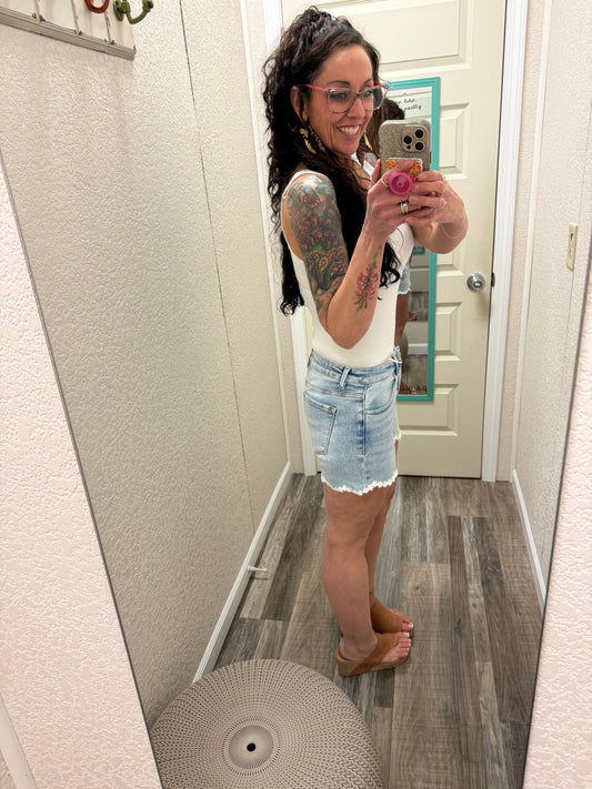 Kim Floral Scalloped Hem Mid Rise Risen Shorts