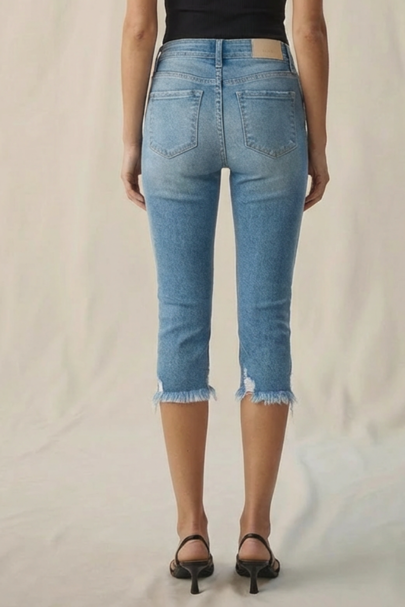 LisaAnn Mid Rise Button Fly Capri JEANS