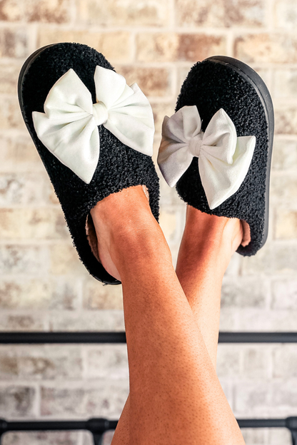 Cozy Bow Slippers- Black/White