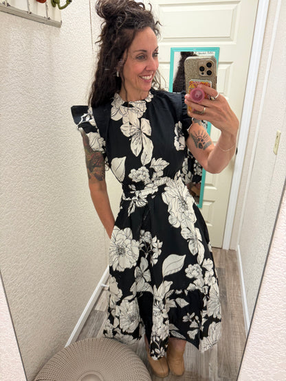 Annabelle Black Flutter Sleeve Dress: