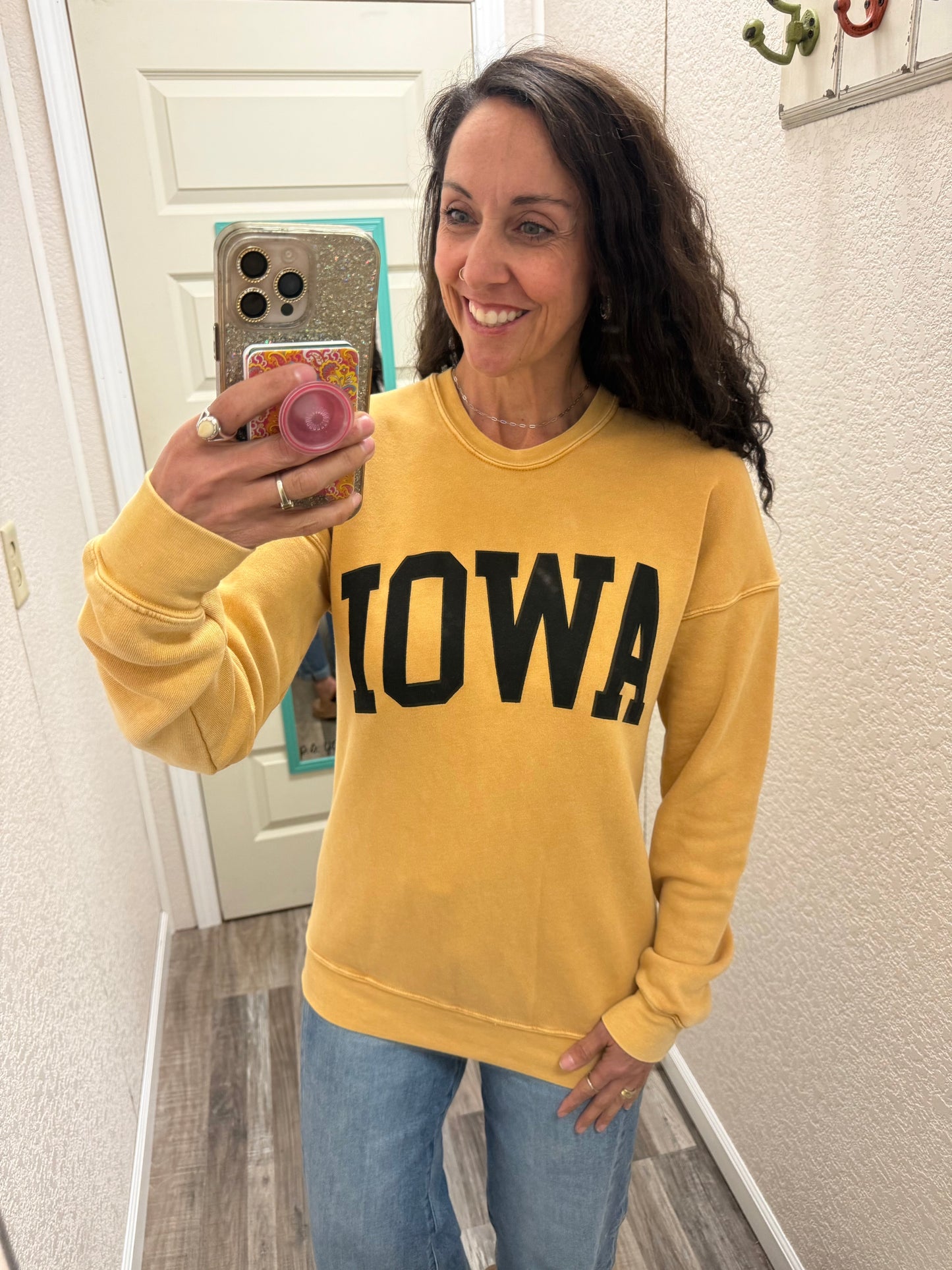 IOWA MINERAL SWEATSHIRTS: Mineral Mustard
