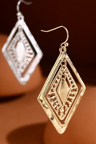 Gold triple layer, diamond shape, earrings