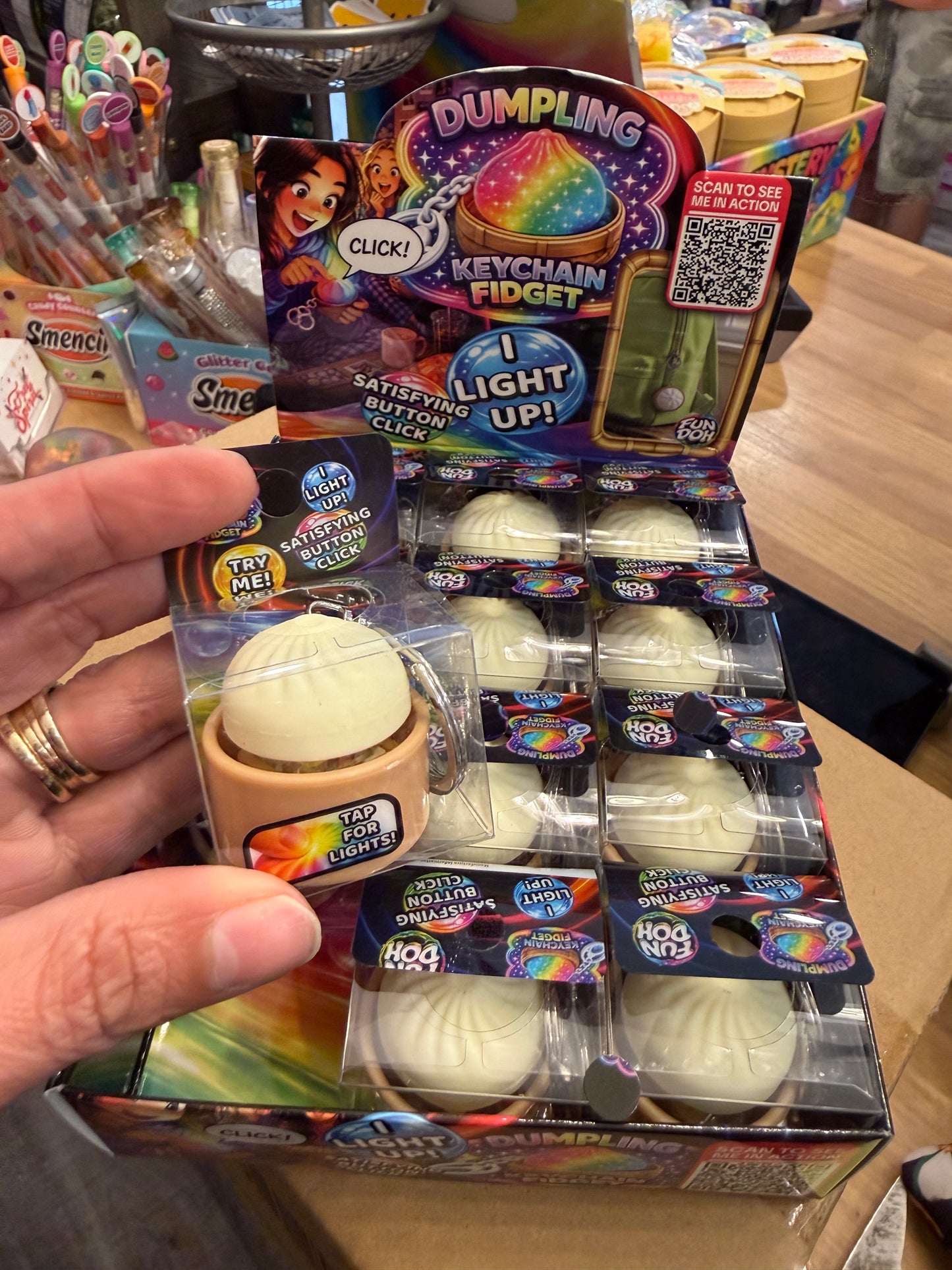 Light-Up Clicker Dumpling Keychain