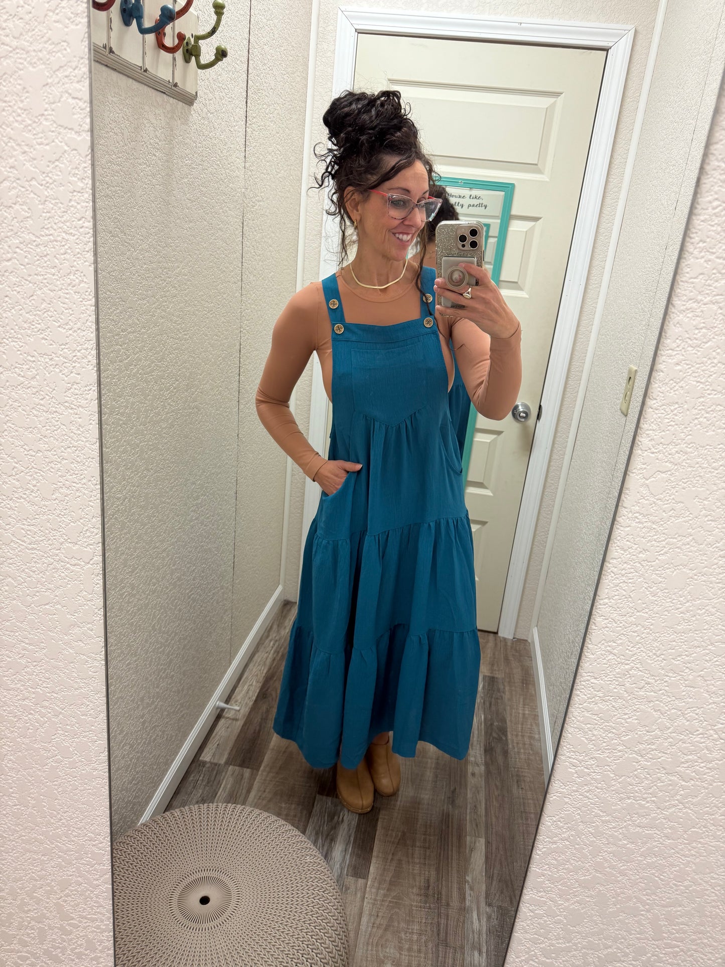 Kierra - Tiered Button Sling Midi Dress