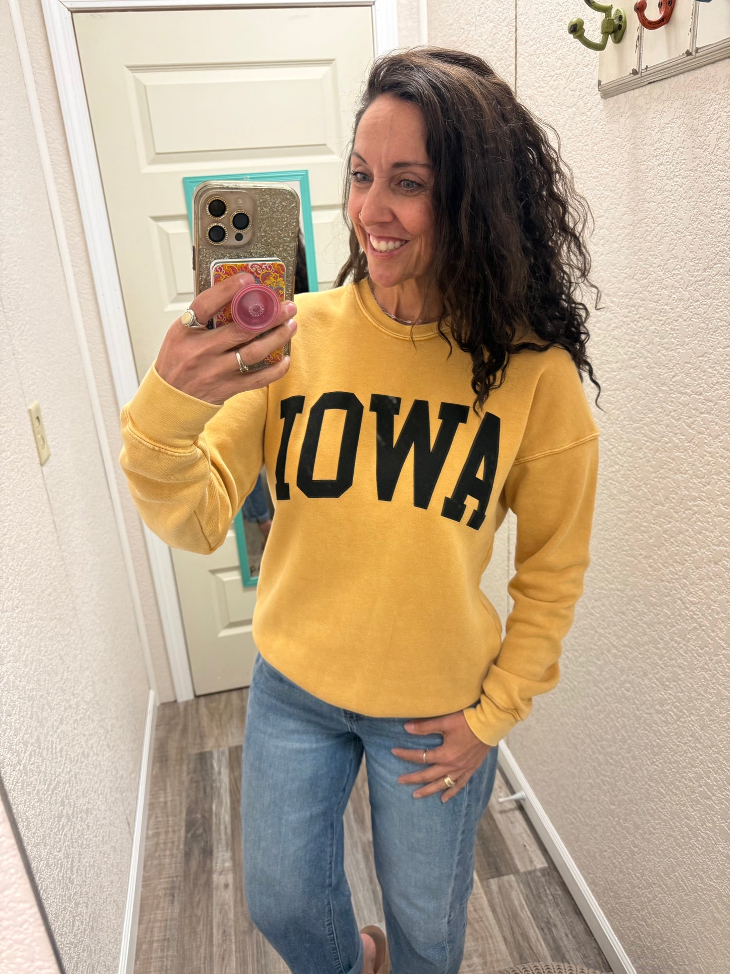 IOWA MINERAL SWEATSHIRTS: Mineral Mustard