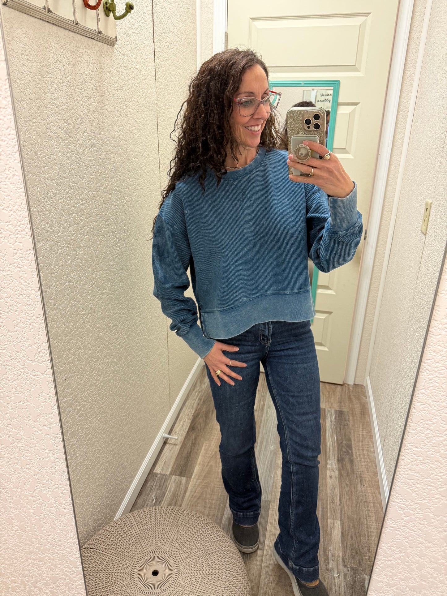 NAVY CROPPED SIDE SLIT CORDED CREW