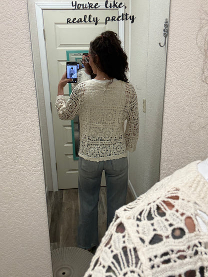 Candi Cropped Scalloped Crochet Button-Front Cardigan