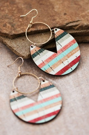 Painted wood striped earrings multicolor