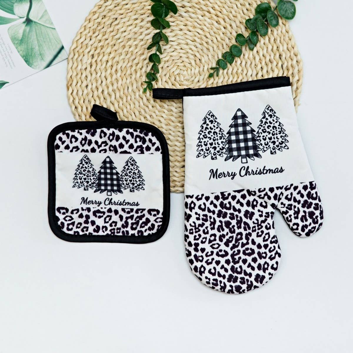 Christmas Oven Mitt & Pot Holder Set