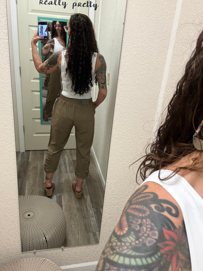 Swishie Swooshie Capris With Side Ruching