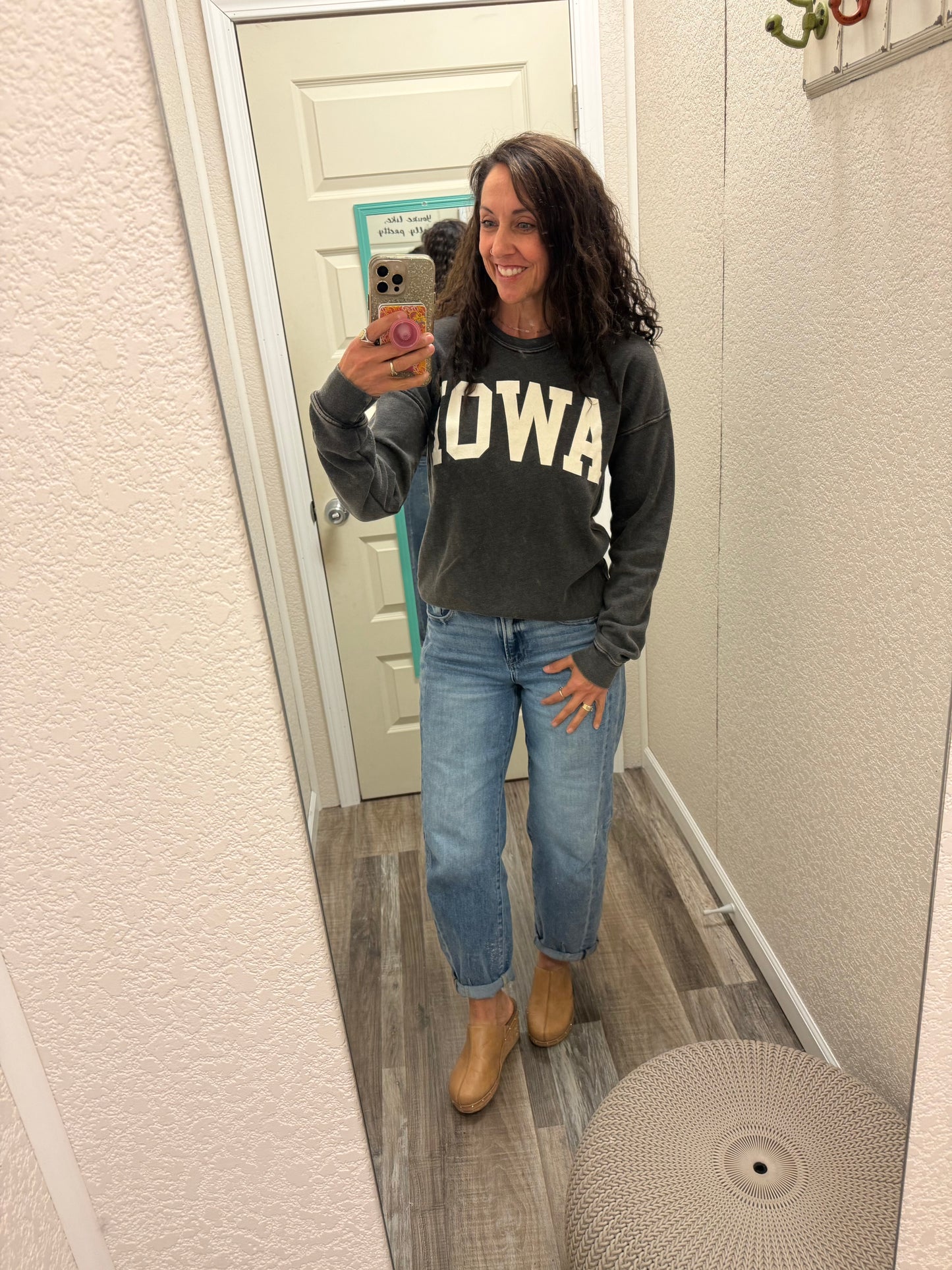 IOWA MINERAL SWEATSHIRTS: Mineral Black