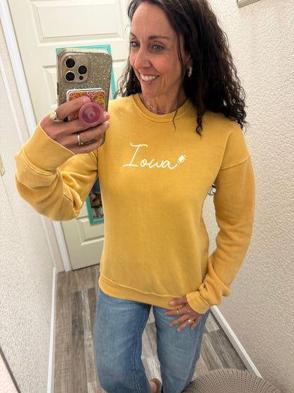 IOWA MINERAL SWEATSHIRTS: Mineral Mustard
