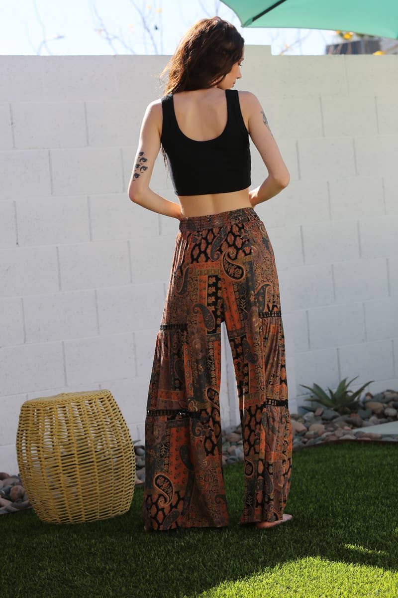 Bermuda WIDE LEG PANTS WITH LACE INSERTS