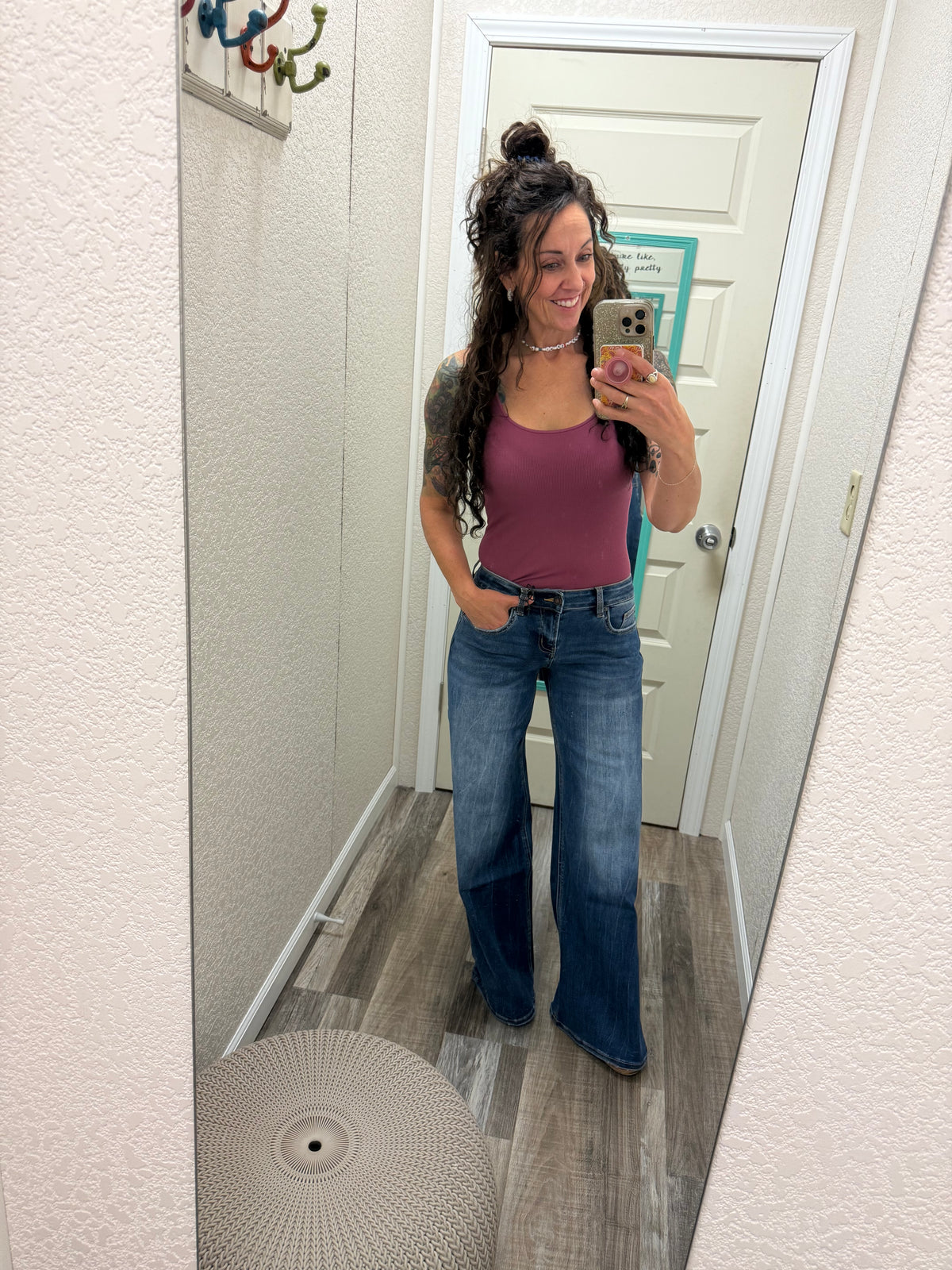 Low-Down LOW-RISE WIDE LOOSE FIT Mica Jeans