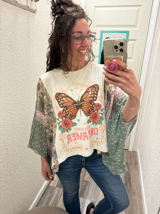 Butterfly Dreamer Vintage Graphic Sheer Kaftan Top: ANTIQUE WHITE/GREEN
