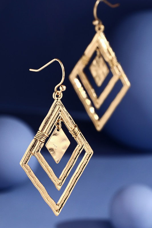 Gold Metal Wire Rhombus Earrings