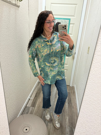 Jessa tie dye hoodie