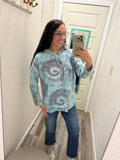Jessa tie dye hoodie