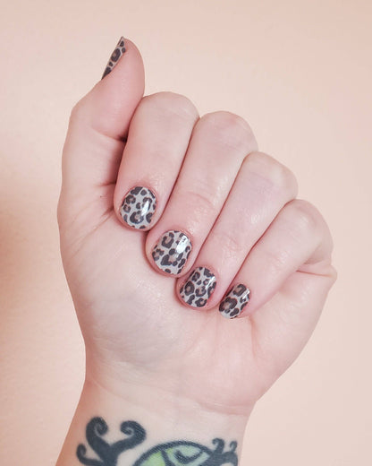 Soft Leopard | Trendy Faded Leopard Animal Print Nail Wrap