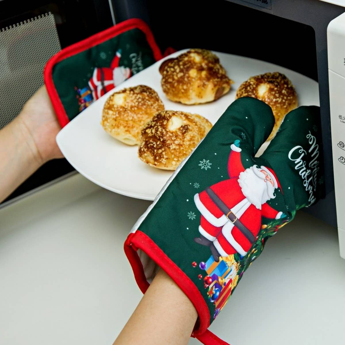 Christmas Oven Mitt & Pot Holder Set