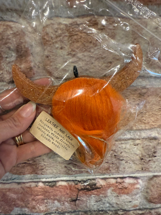 Highland Cow Freshie - leather & lace