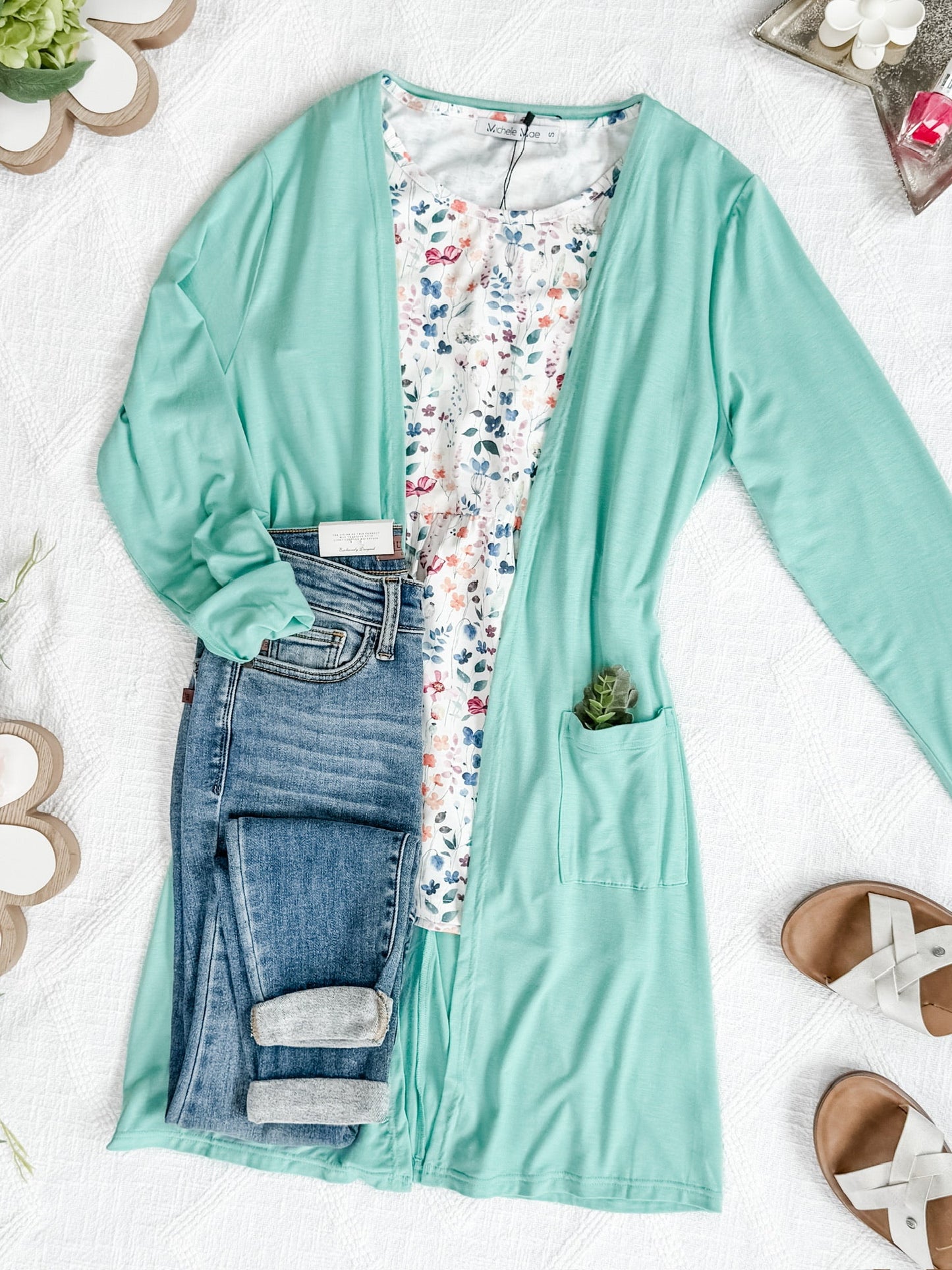 IN STOCK Classic Cardigan - Mint