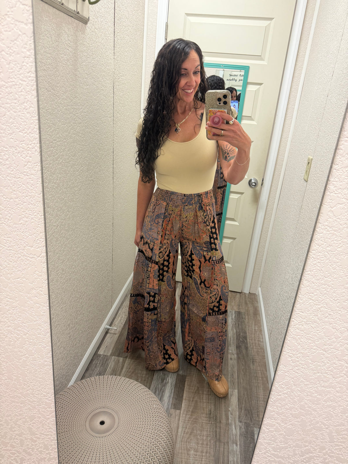 Bermuda WIDE LEG PANTS WITH LACE INSERTS