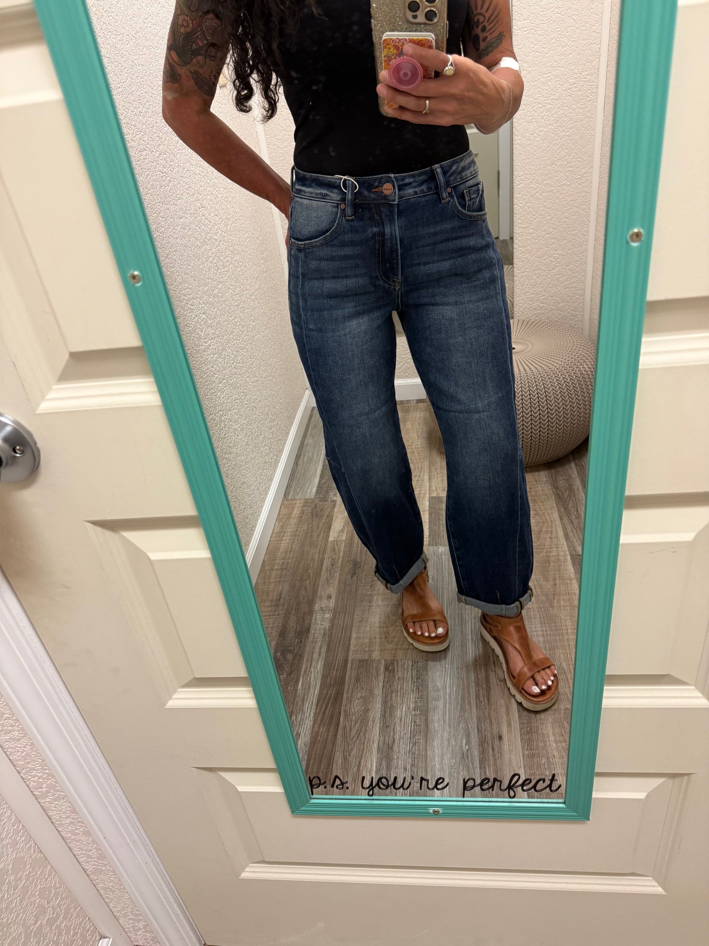 Betsy Barrel High Rise Risen Jeans