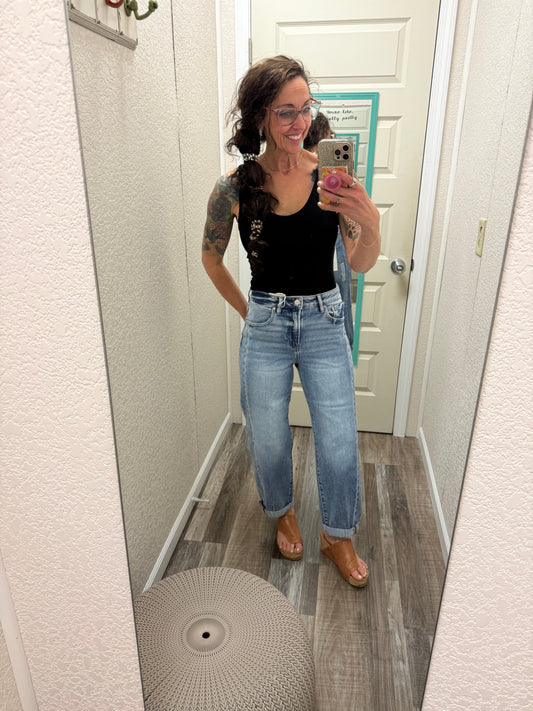 Becca Barrel High Rise Risen Jeans