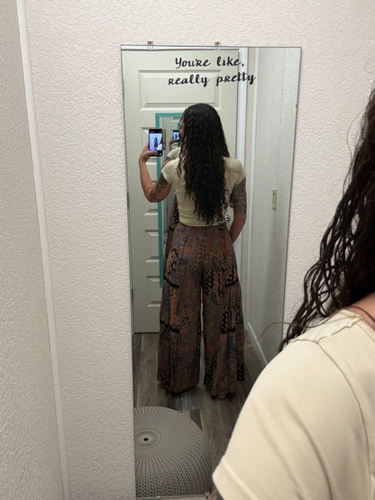 Bermuda WIDE LEG PANTS WITH LACE INSERTS