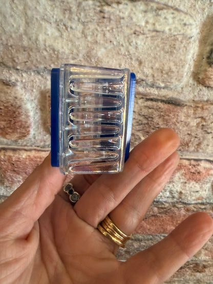 Bulldogs 2" Hair Clip