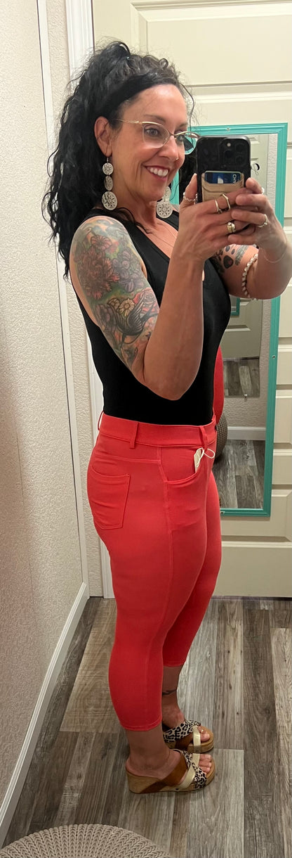 Coraline - Coral - Capri Jeggings